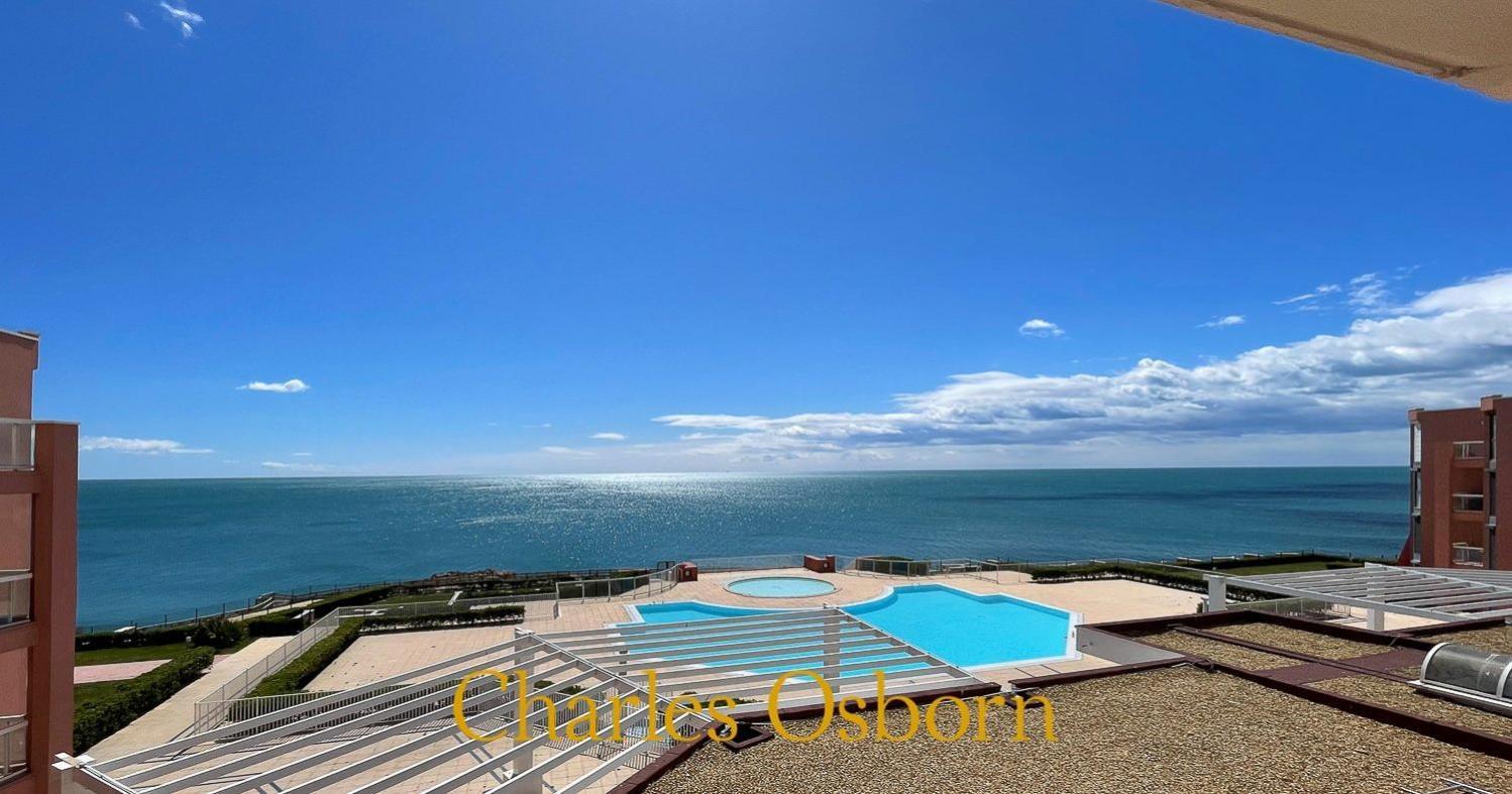 Au Cayenne, Terrasse Et Vue Mer Sète Exterior foto